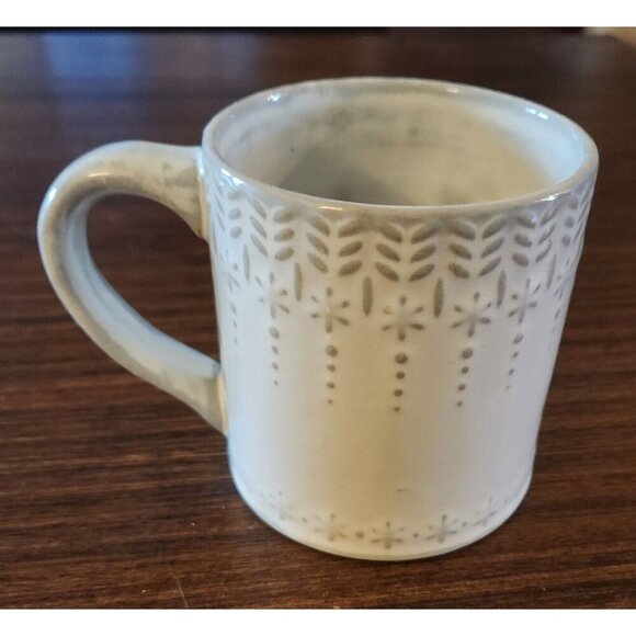 Anthropologie Mitten Snowflake Coffee Mug Monogram Initial D Winter Holiday Cozy - Picture 2 of 5